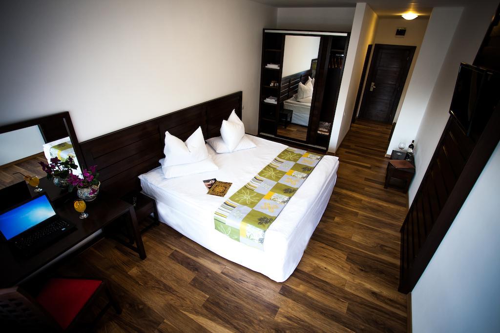 Roata Faget Inn Cluj-Napoca Værelse billede